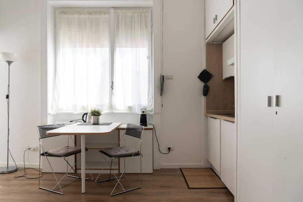Youhosty - Garibaldi72 Apartment