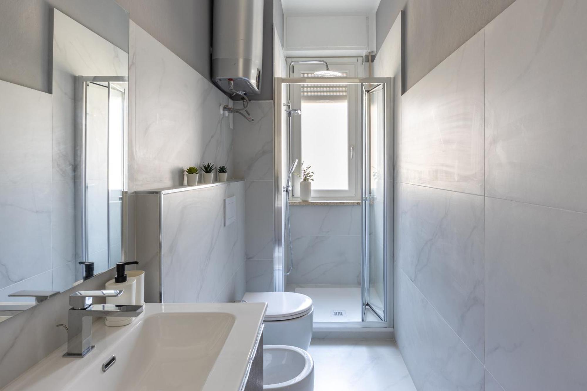 8 Min Dalla Metro Casa Elegante Con Netflix E Wifi Appartement Milaan