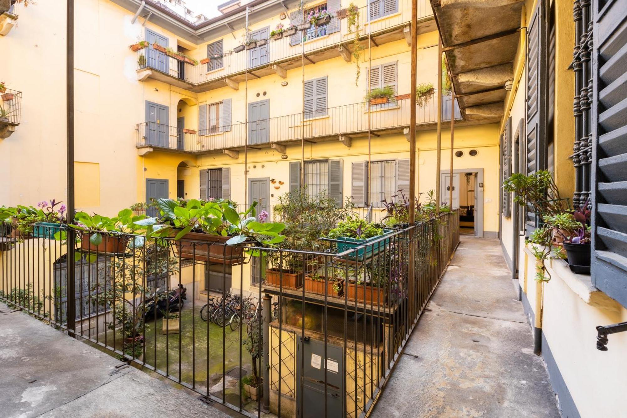 Tiny & Tidy In The Key Area Of