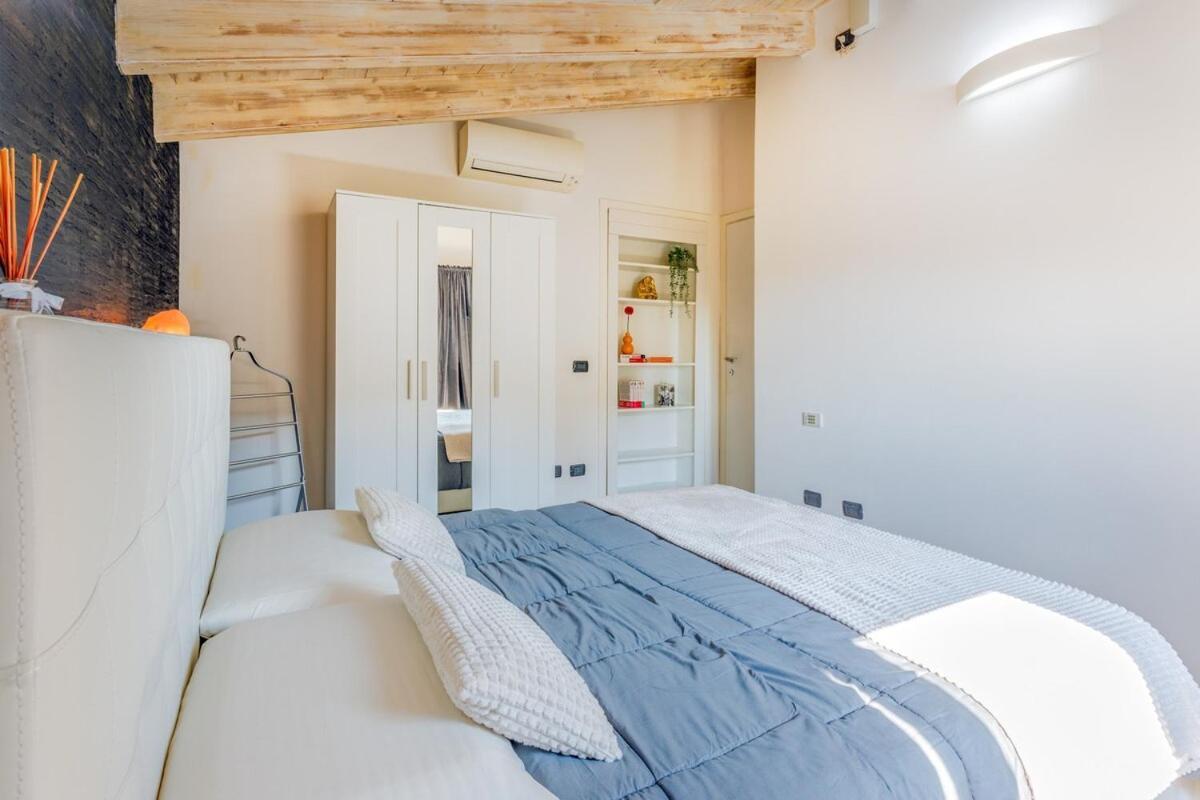 Apartment Unconventional Near Linate - Supreme Meme Loft Milan