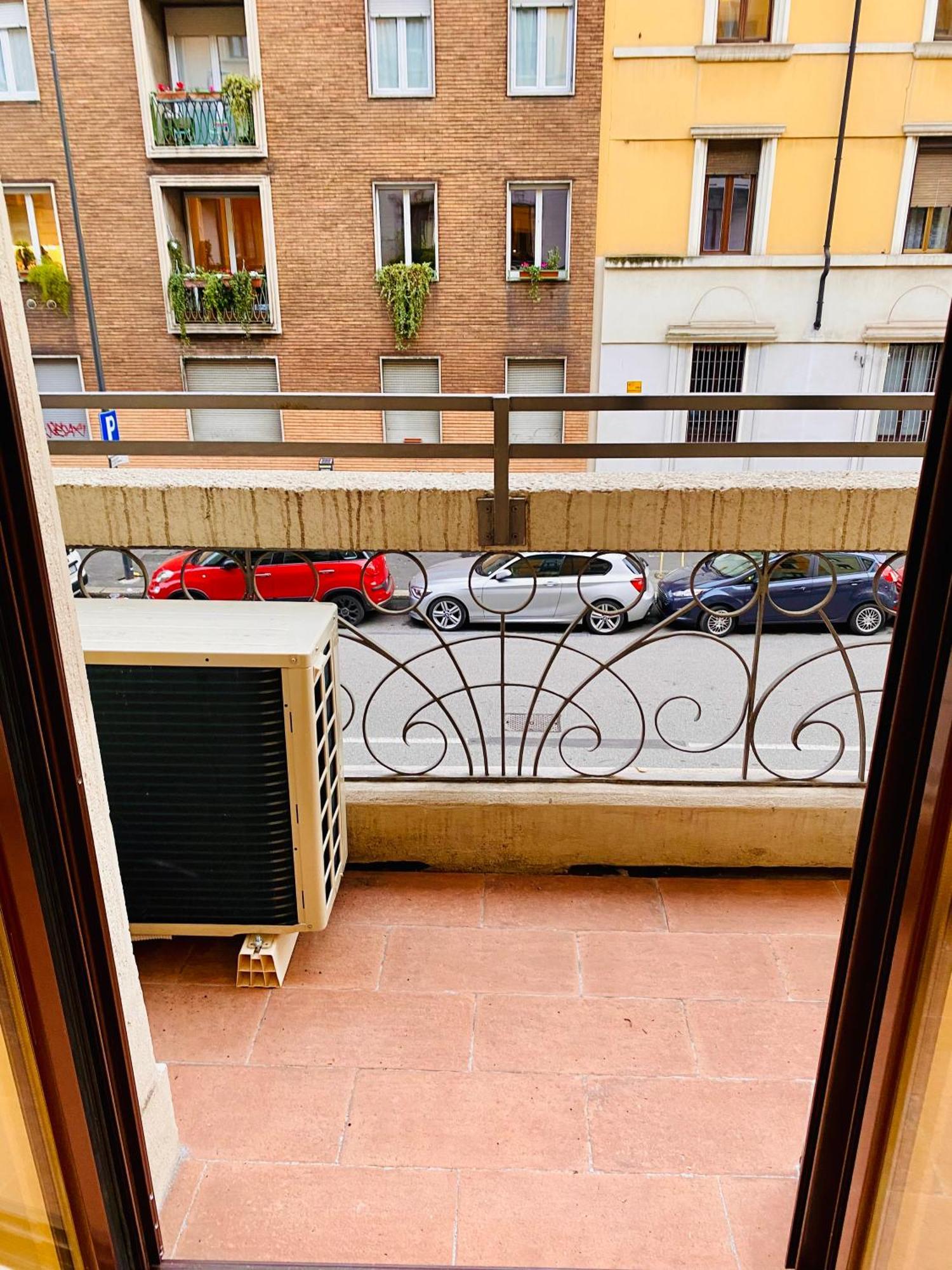 Elegant * Milano