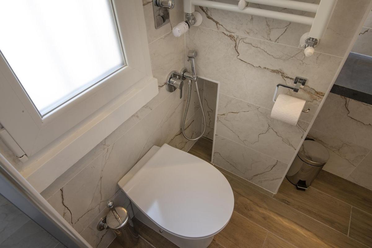 Appartamento Laru - 8 Minutes From The Duomo *