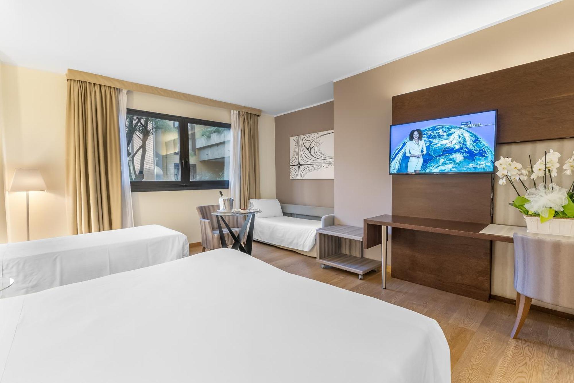 Hotel Art Navigli 4*