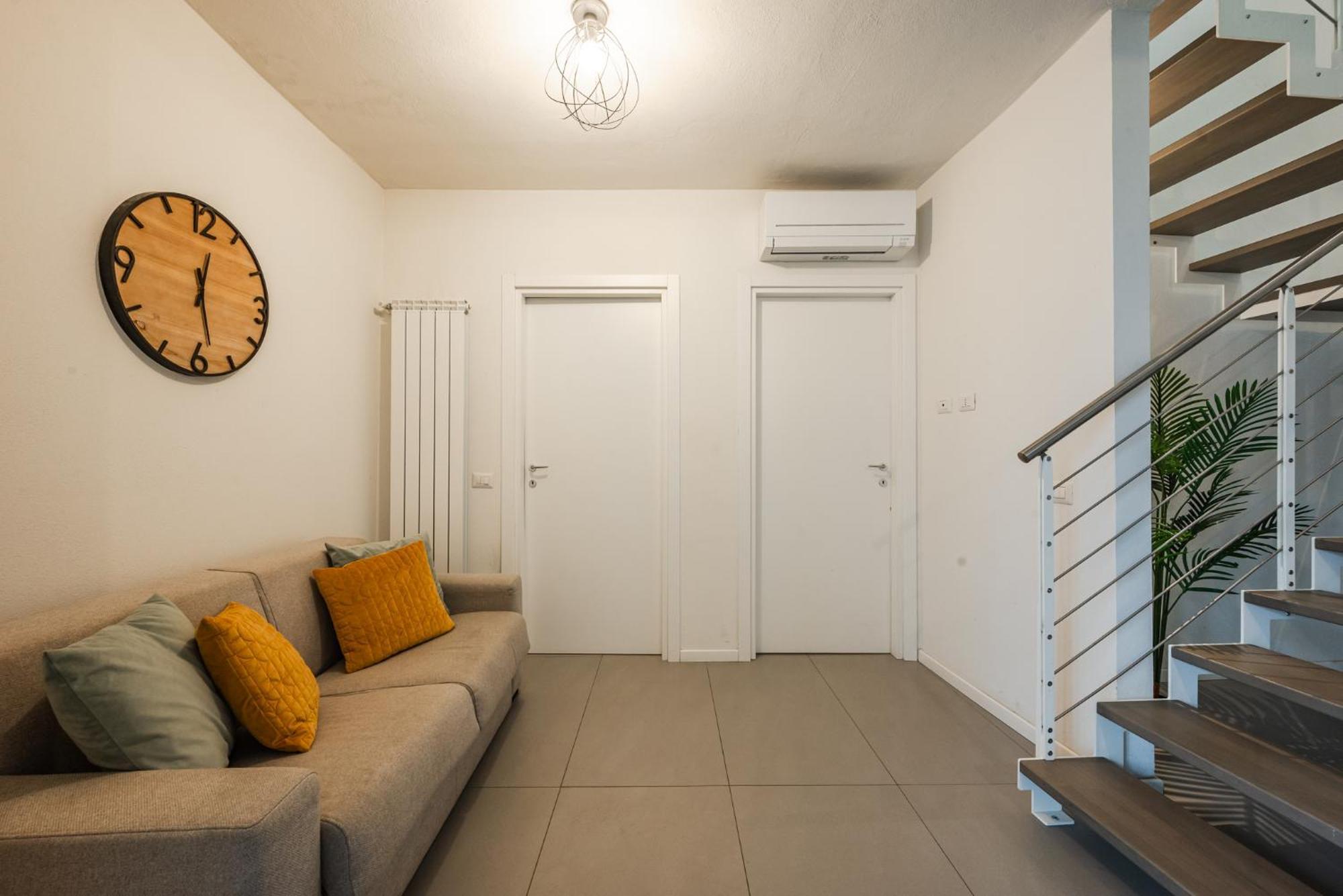 - Spazioso Vicino Metro Apartment