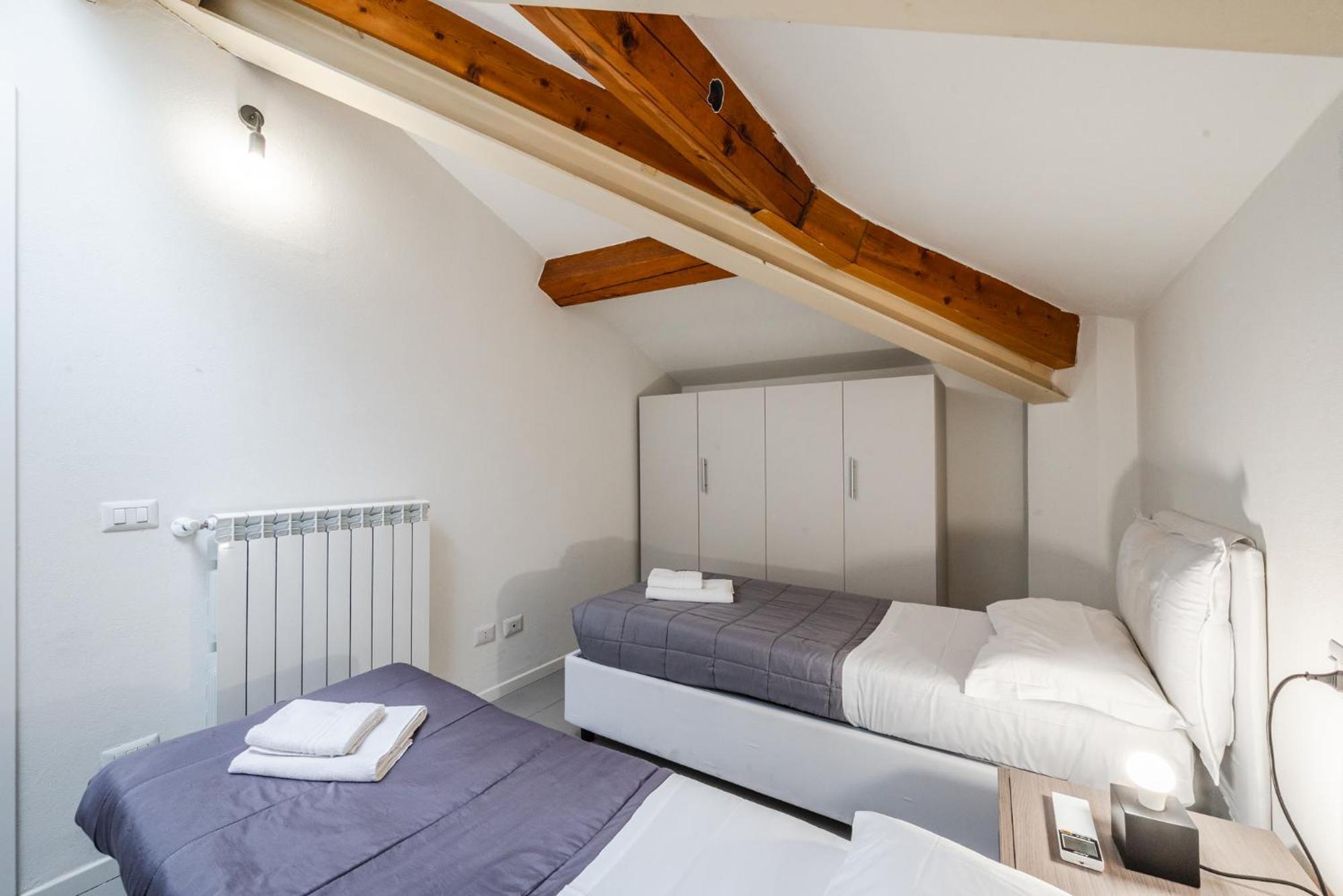 Apartment - Spazioso Vicino Metro Mailand