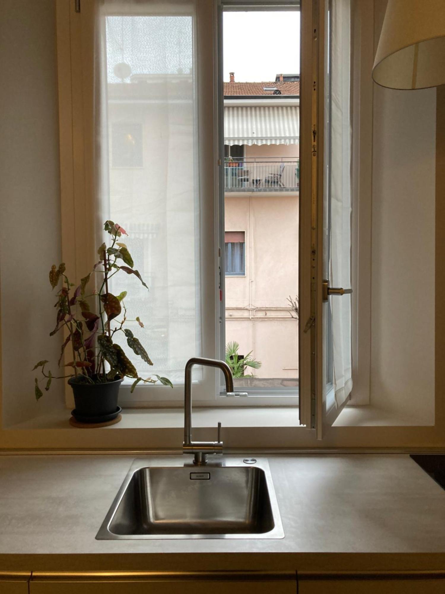 Newly Renovated Two-room * Milano