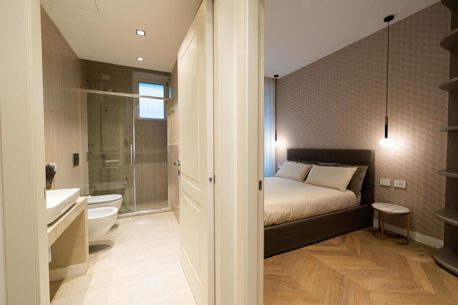 Appartamento Palazzo Fontana Duomo View Golden House *