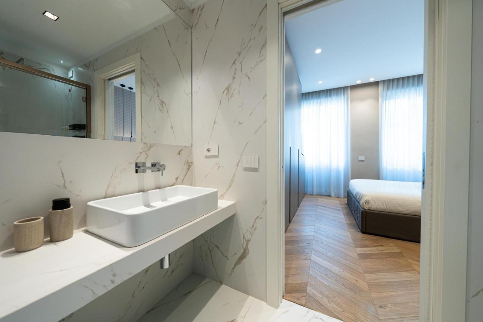 Appartamento Palazzo Fontana Duomo View Golden House Milano