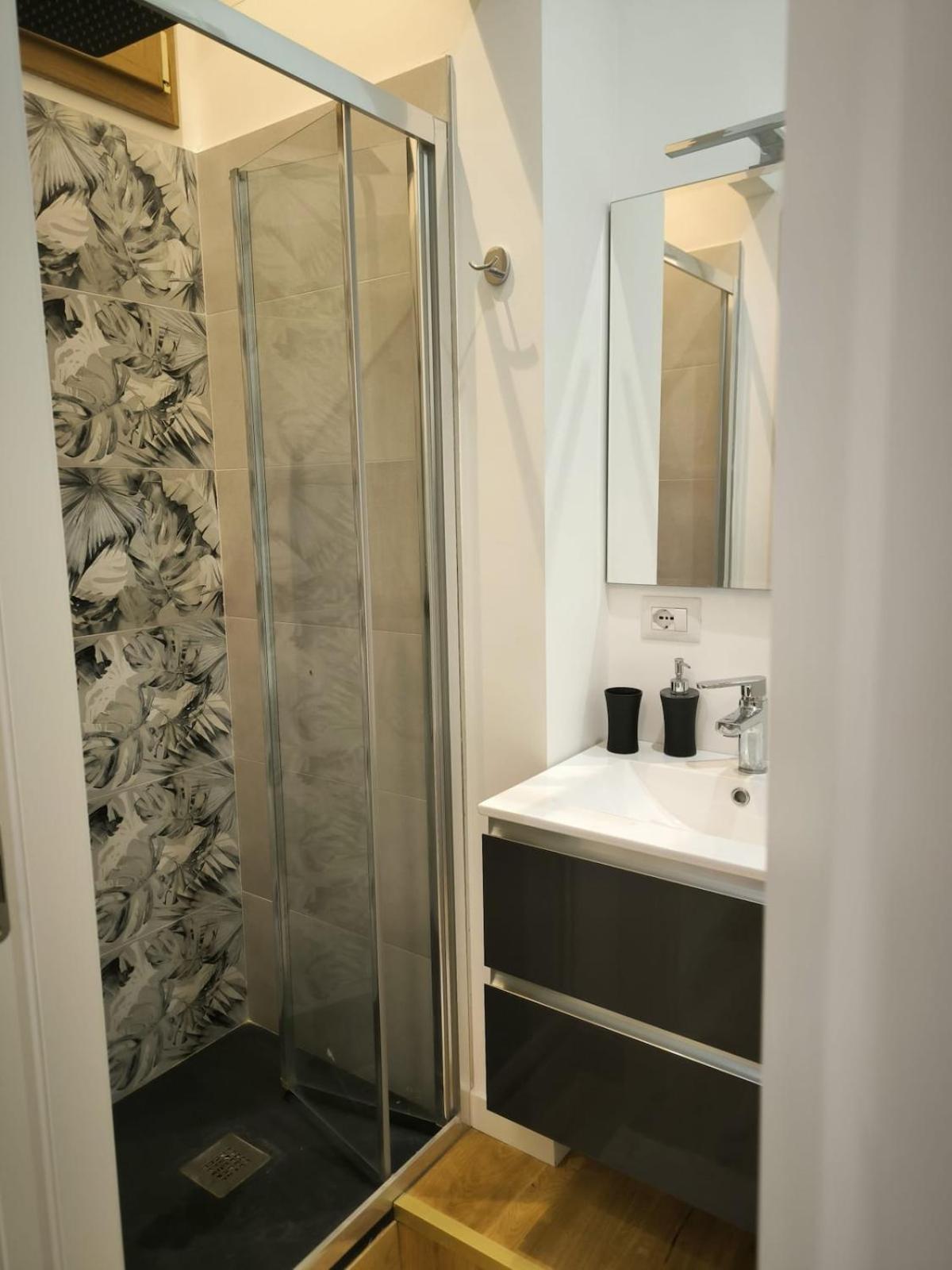 Appartamento Luxury Center Metro Rossa Porta Venezia Milano