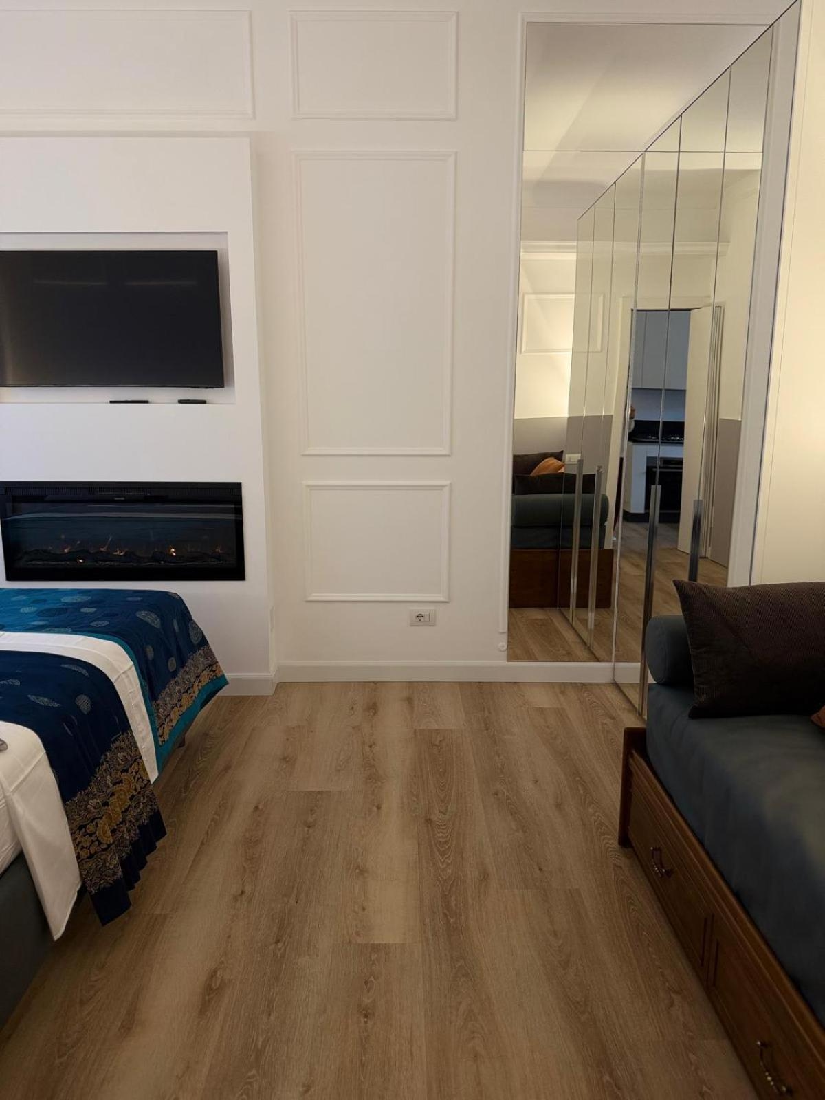 Appartamento Casa Estia - Mico, Citylife, San Siro, Elegance And Comfort In The Heart Of Milano