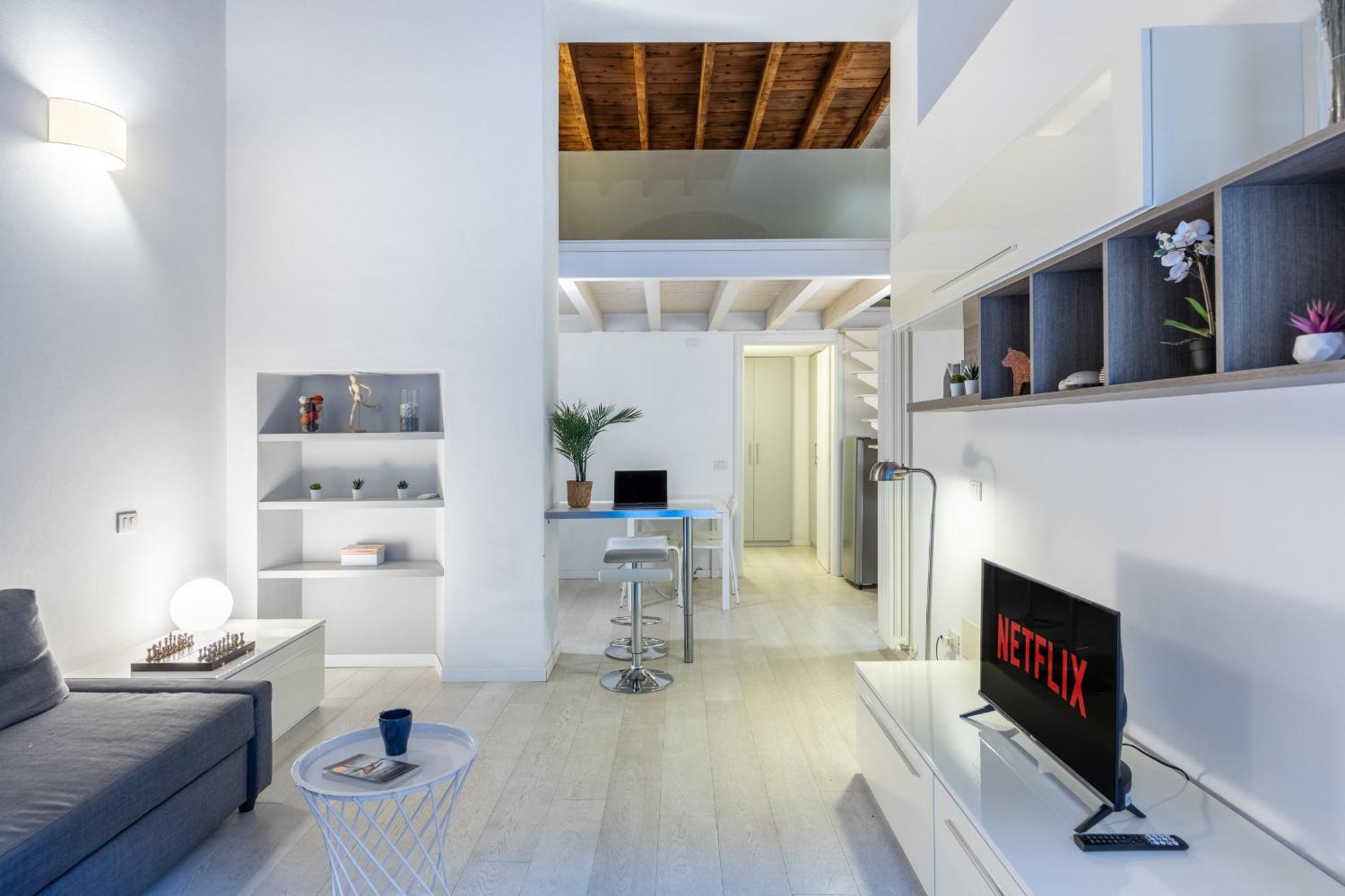 Appartamento Porta Romana-duomo- Design Loft