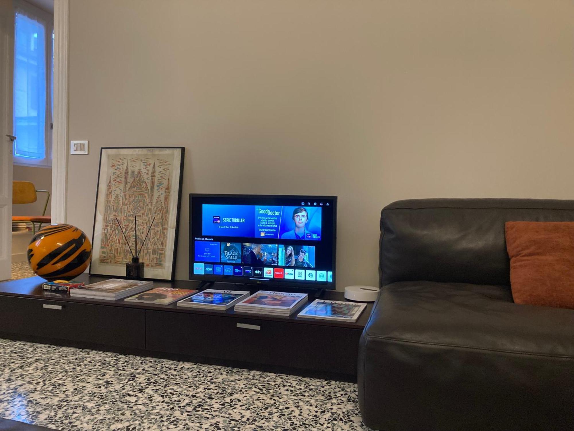 Newly Renovated Two-room Appartamento *