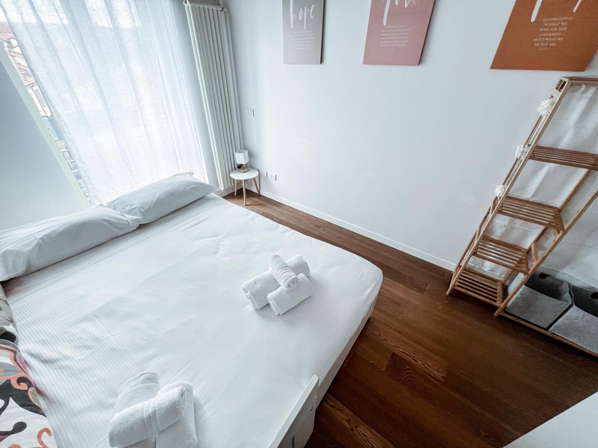 Garden Penthouse - Large & Trendy Flat,