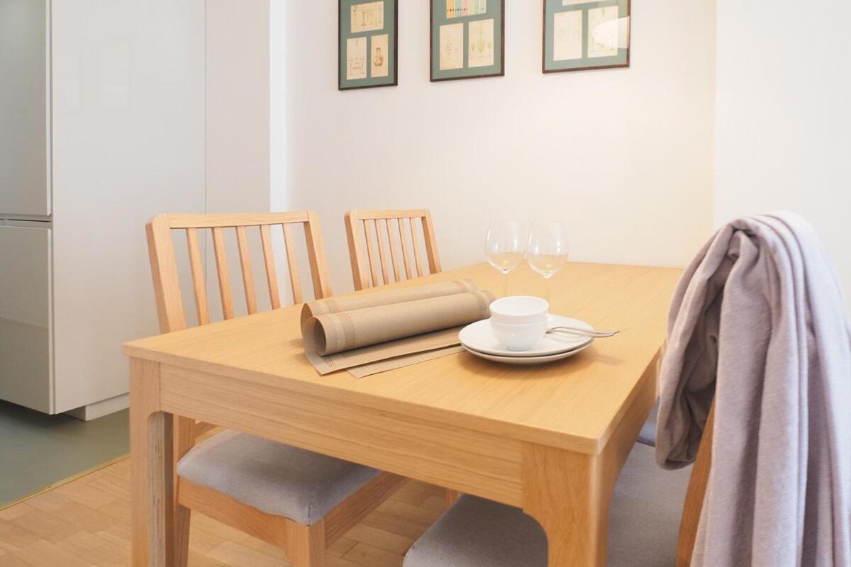 Appartement Quiet One Bedroom Near Tortona District Milaan