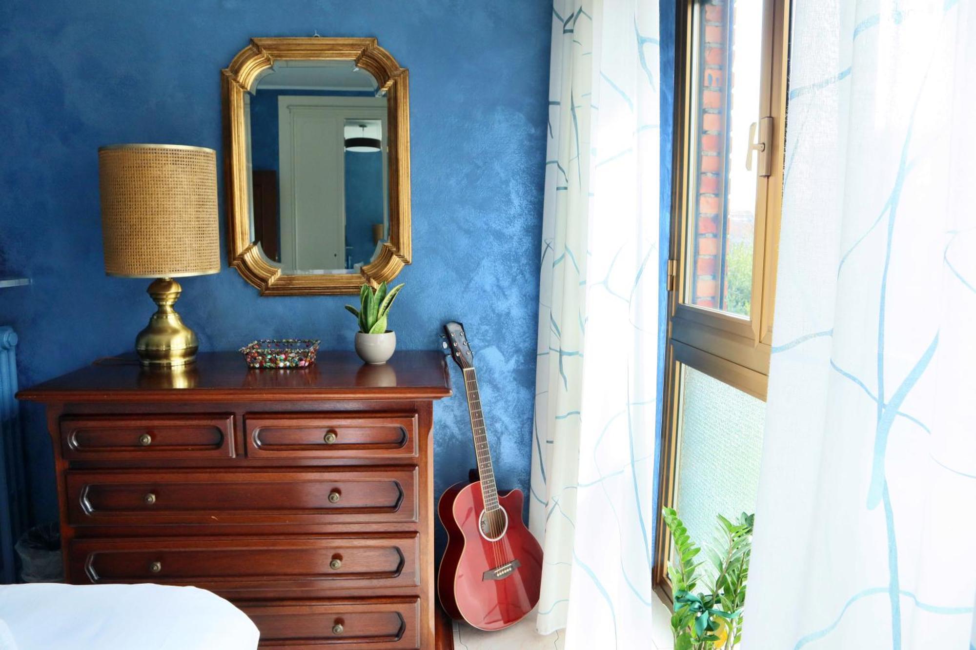 Cozy Room In Elegant Flat Shared With Alex, Tube 5 Min Walking Privat bolig