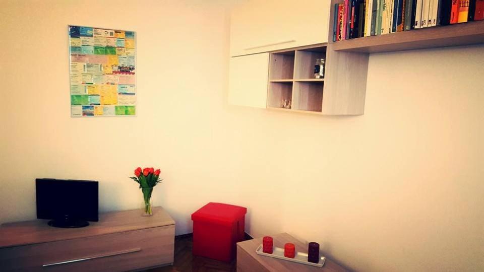 Flat In Gambara Area Appartamento