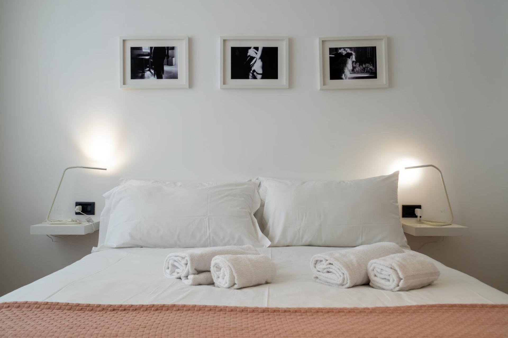 Italianflat - Spacious 3 Bedroom With Balcony San Babila Area Appartamento