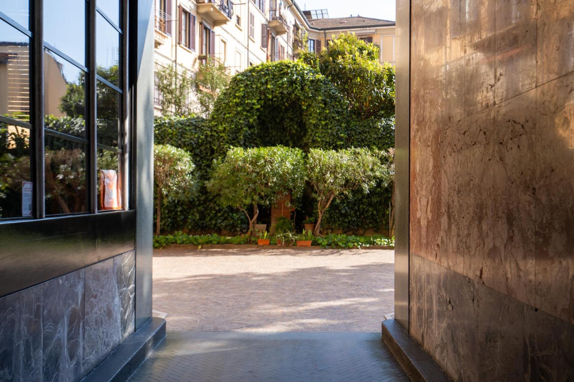 Appartamento Italianflat - Spacious 3 Bedroom With Balcony San Babila Area Milano