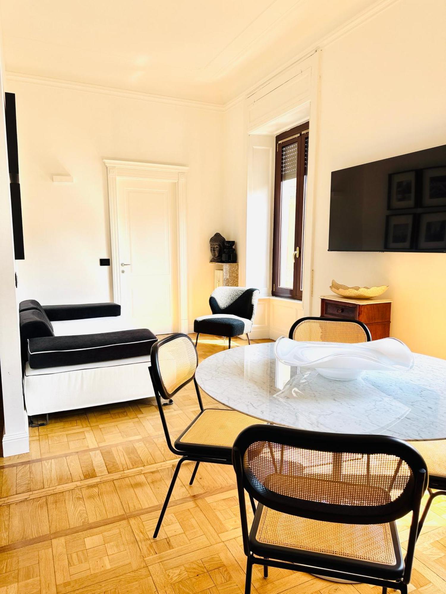 Comecasa 10 Min Walk From Duomo And Policlinico Mangiagalli * Milano