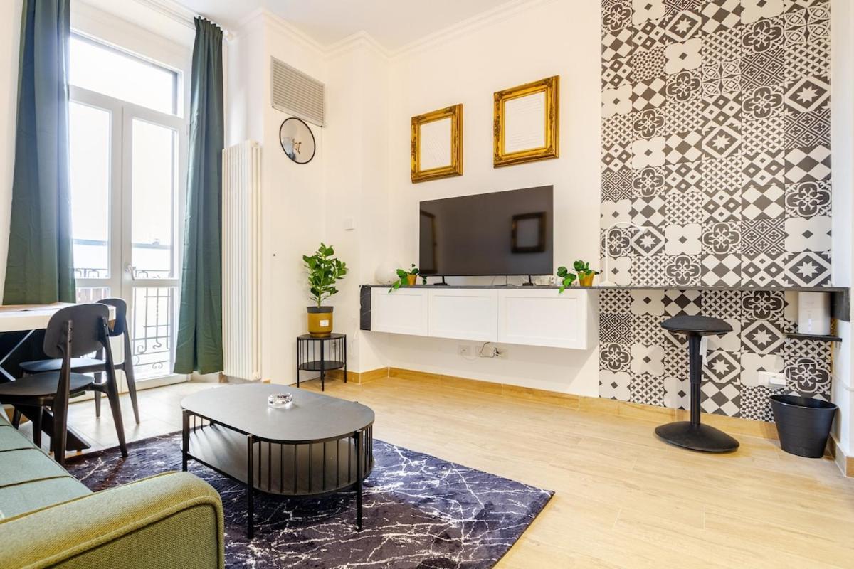 Appartamento Three-room Milano
