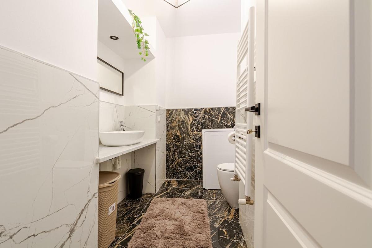 Three-room * Milano