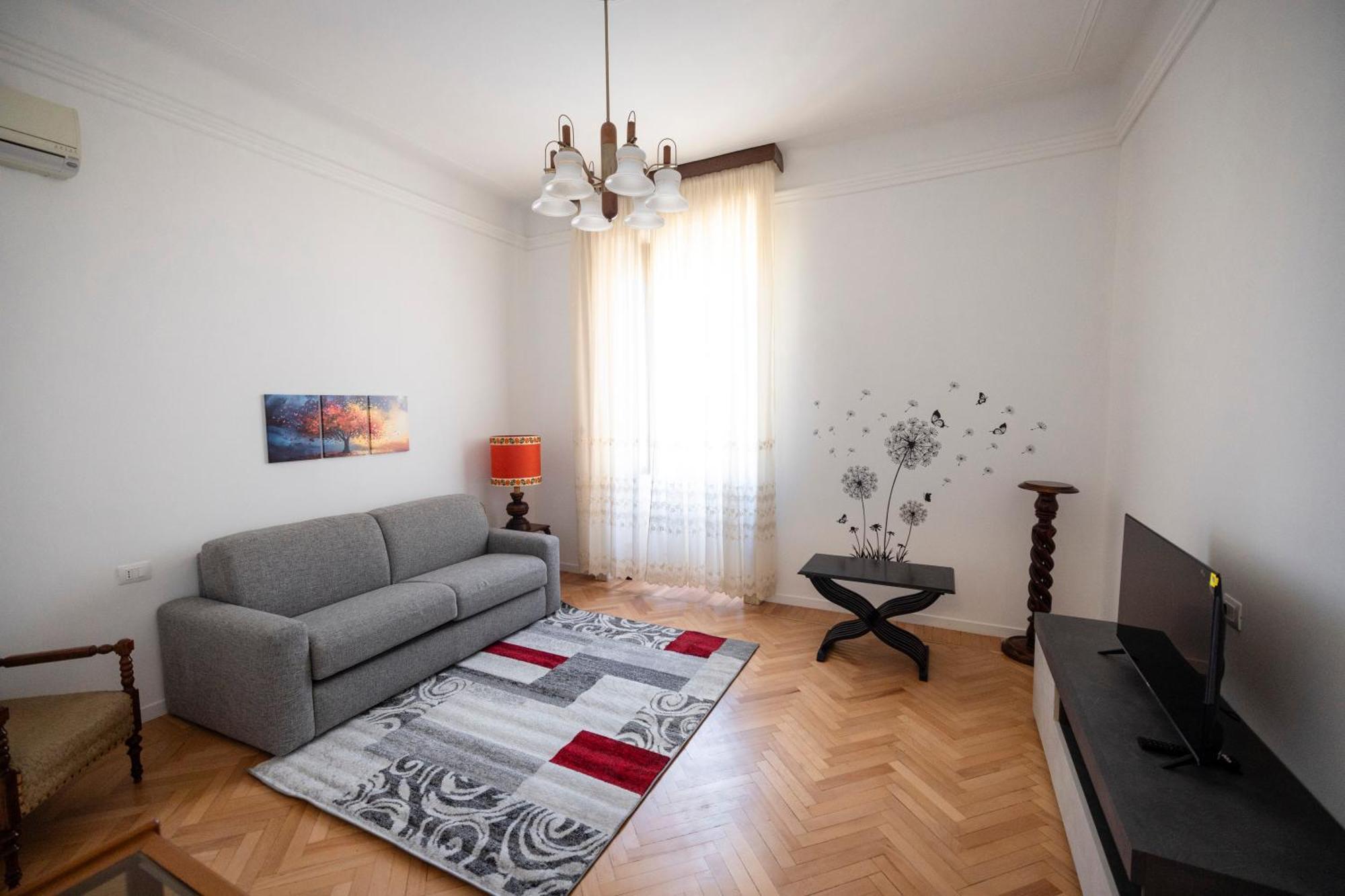 Moderno Trilocale In Zona Navigli Appartamento *