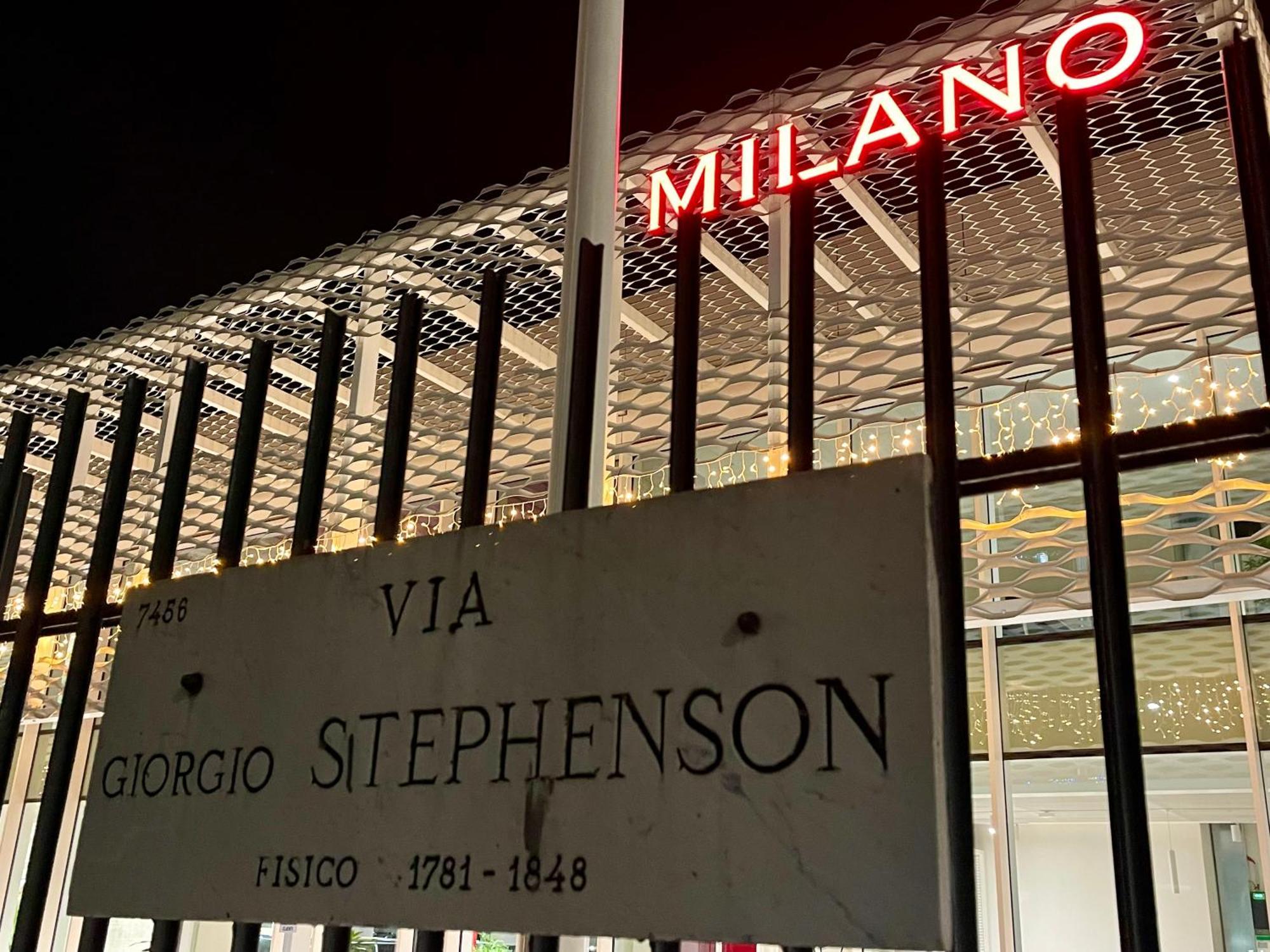 Leilighet Sky Building Stephenson Milano