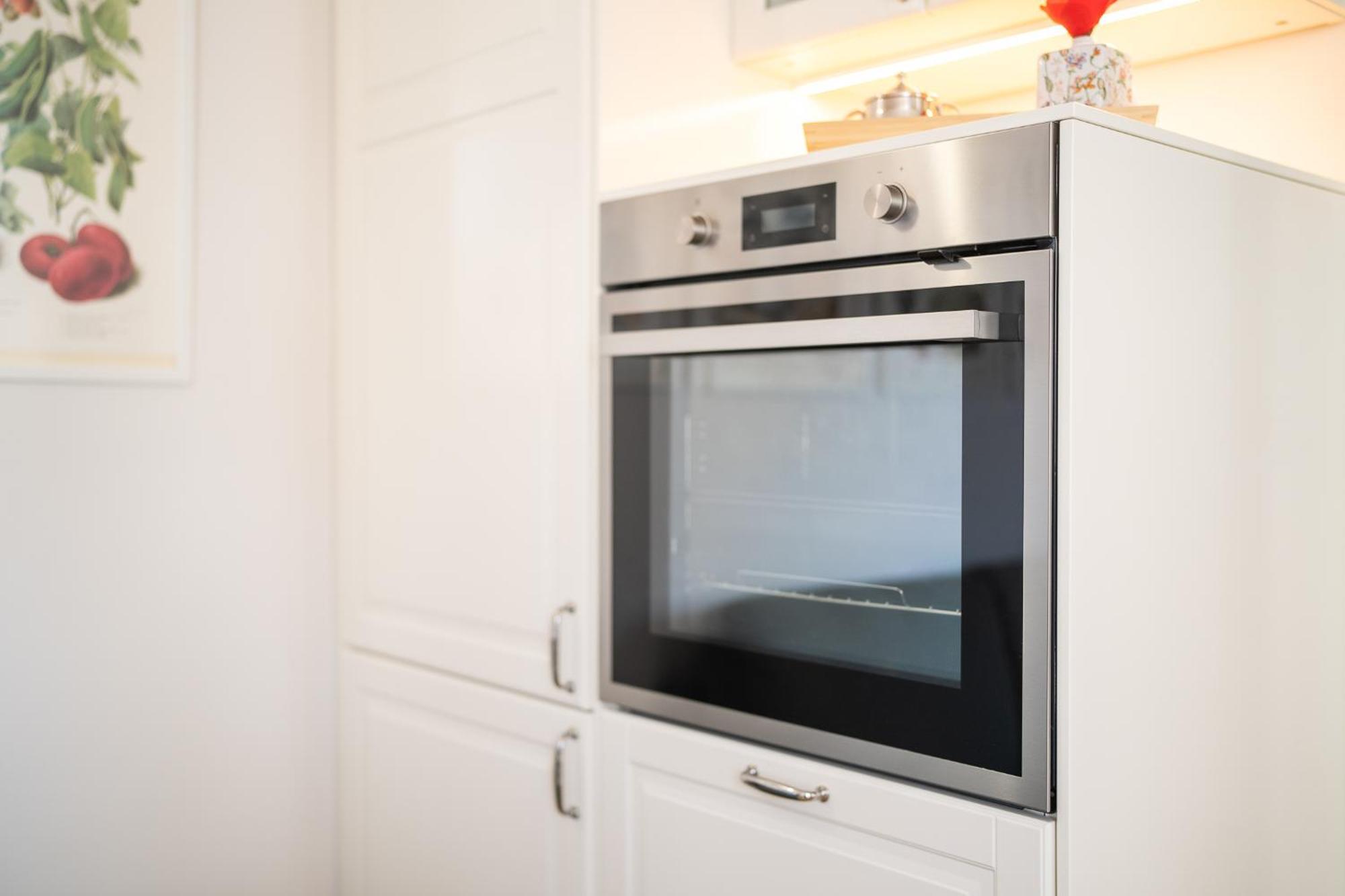 Appartement Nuovi Bilocali Station - 2 Con Parcheggio In Box E 1 Con Balcone -no Box- N&s Town Homes Milaan