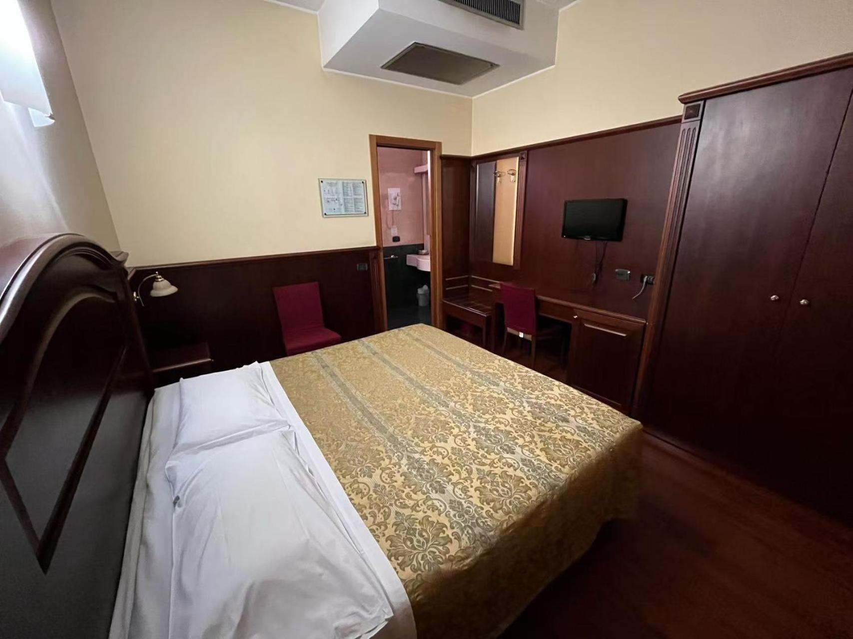 Valganna Hotel 3*