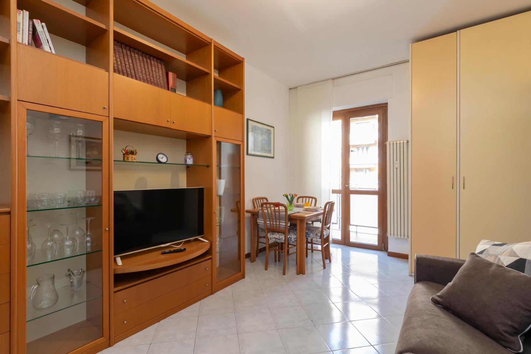 De Angeli San Siro Large Two-room Appartement