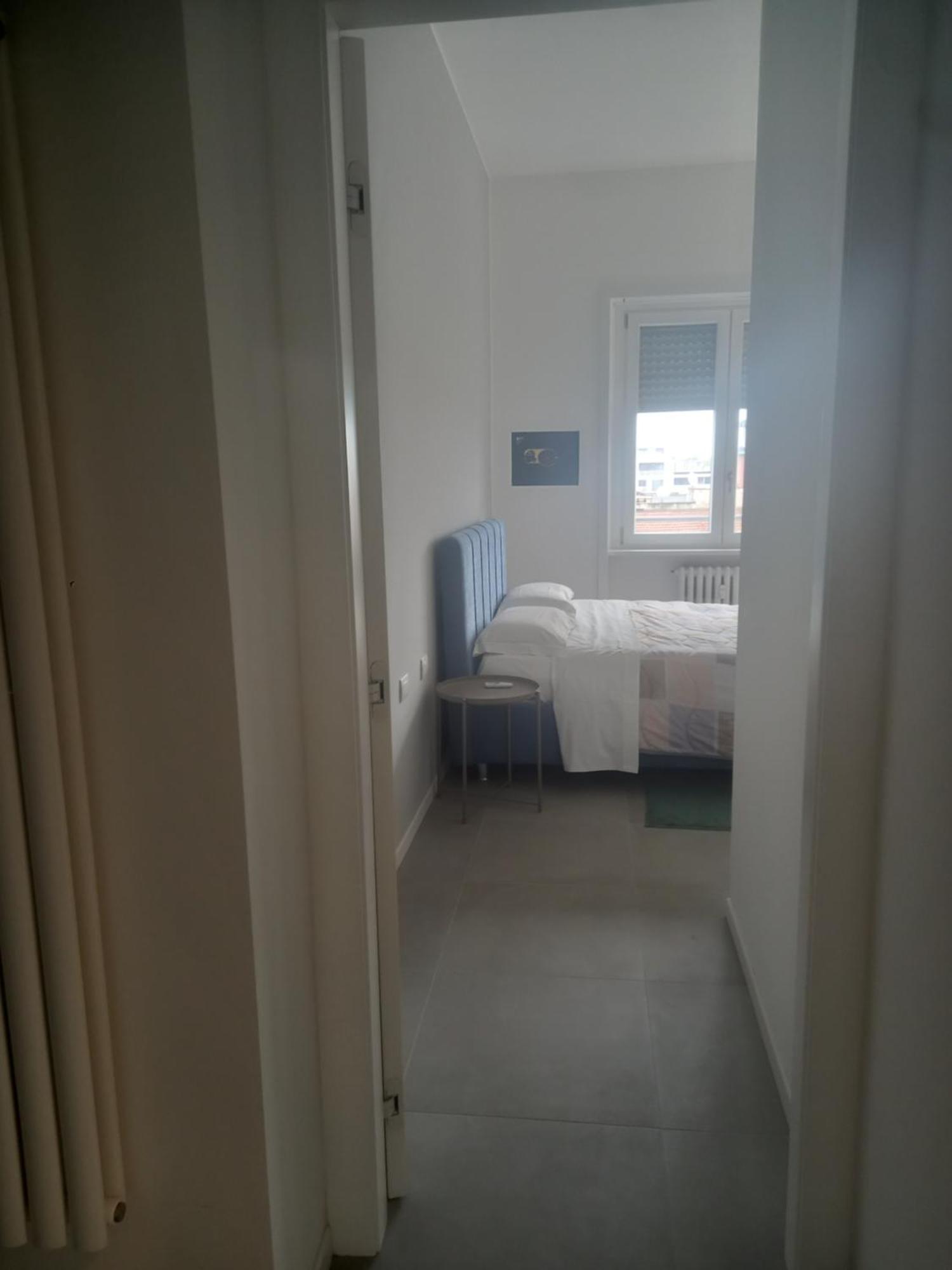 Porta Romana - Super With 2 Bedrooms & 2 Bathrooms Fully Equipped Kitchen Living Wi Fi Balcony Metro Line Porta Romana Appartamento *