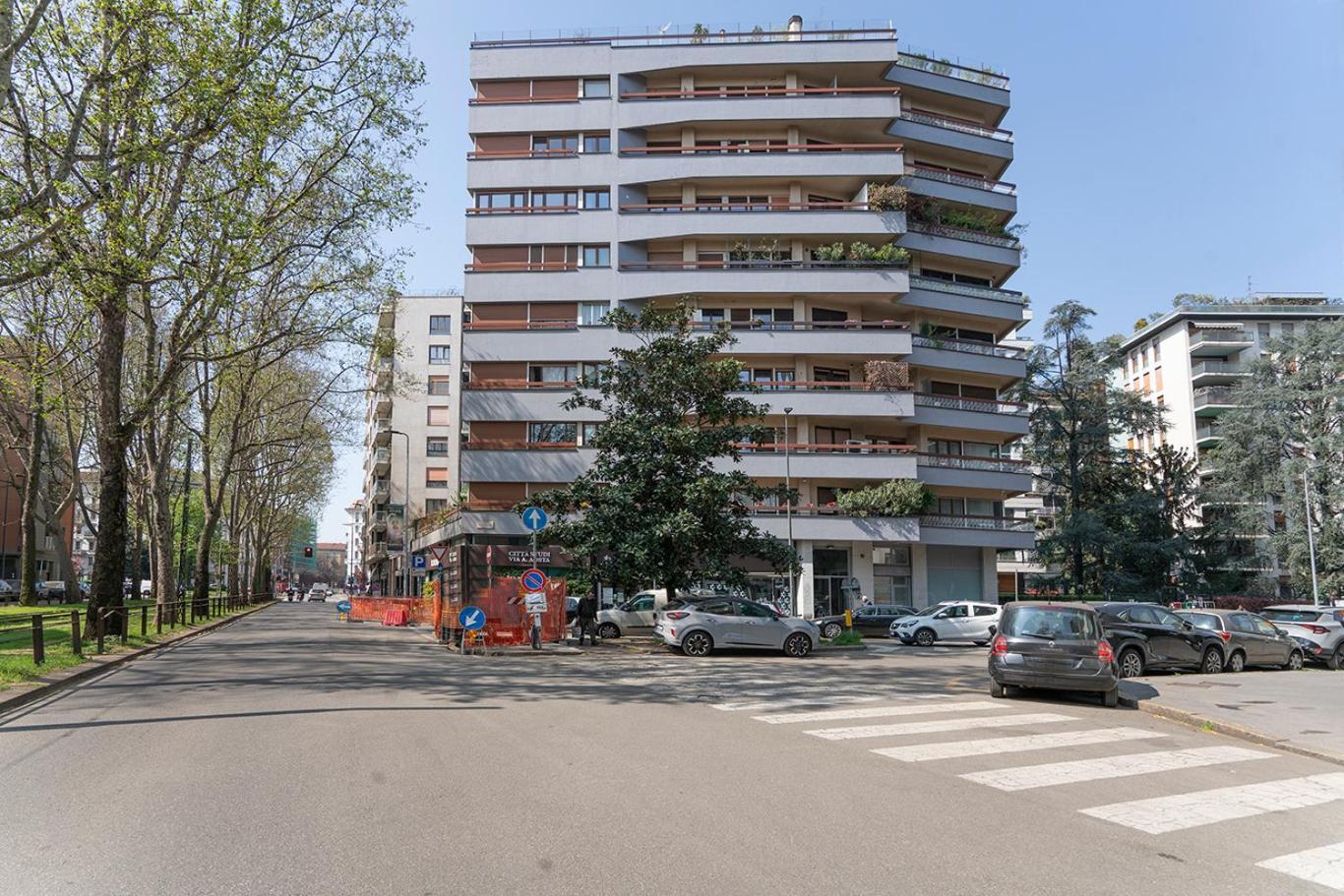 Arts At Amedeo D'aosta Milano