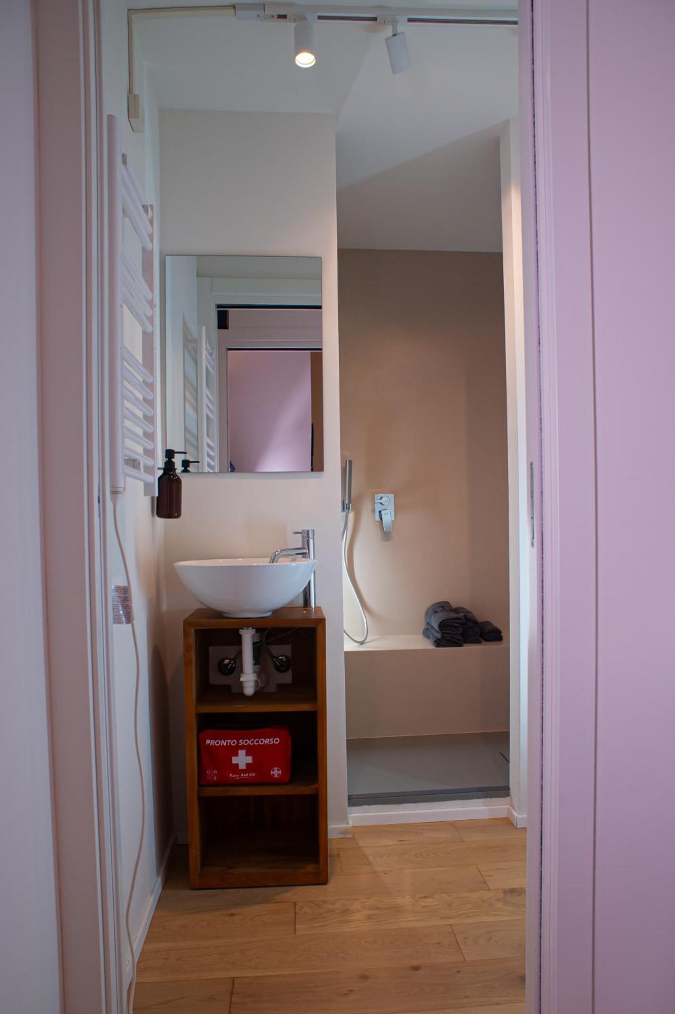 Appartement Varanini Luxury Double Bedroom Two And Sauna *