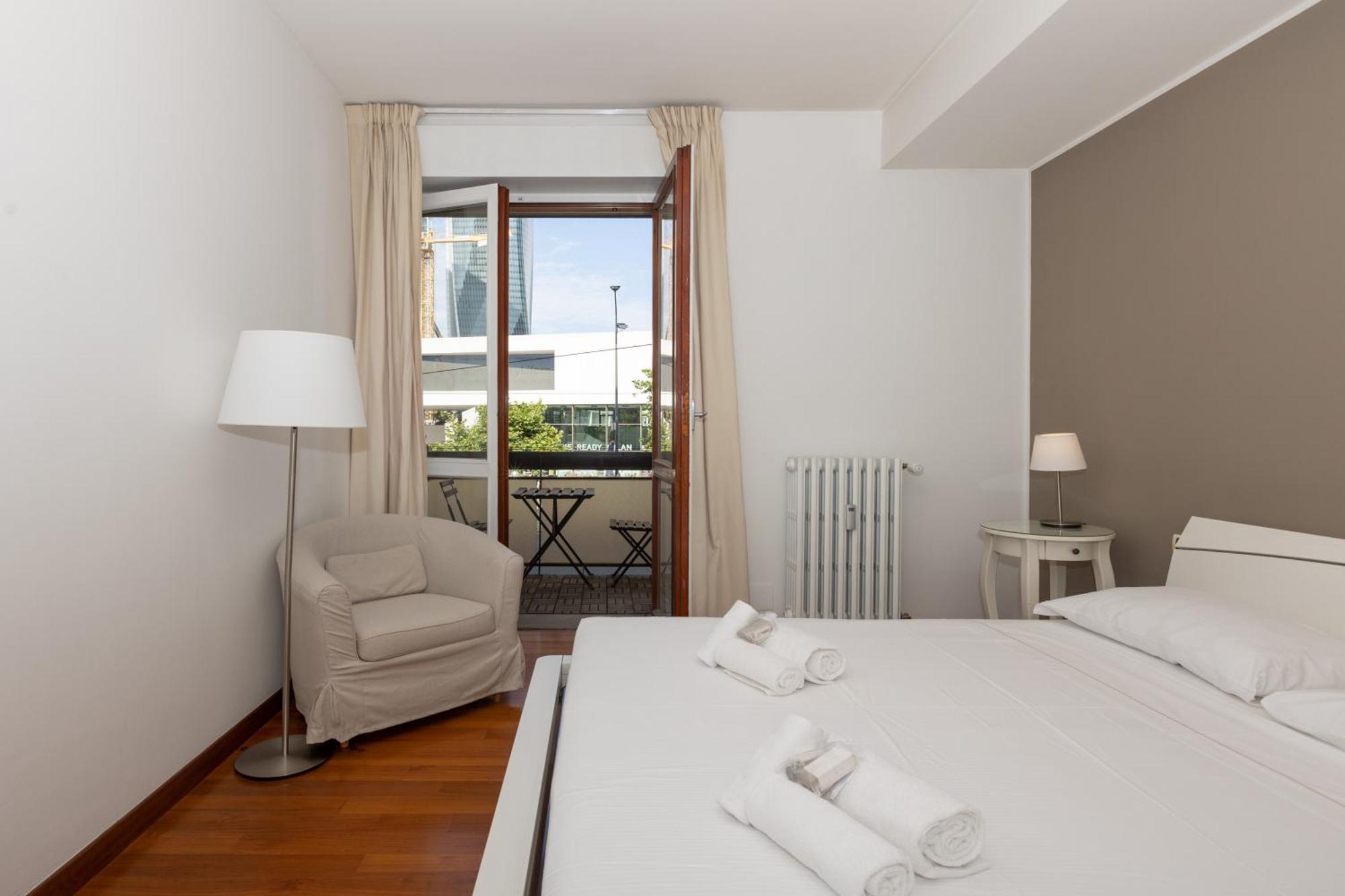 Ampio Bilocale Life - Mirable Pm Apartment *