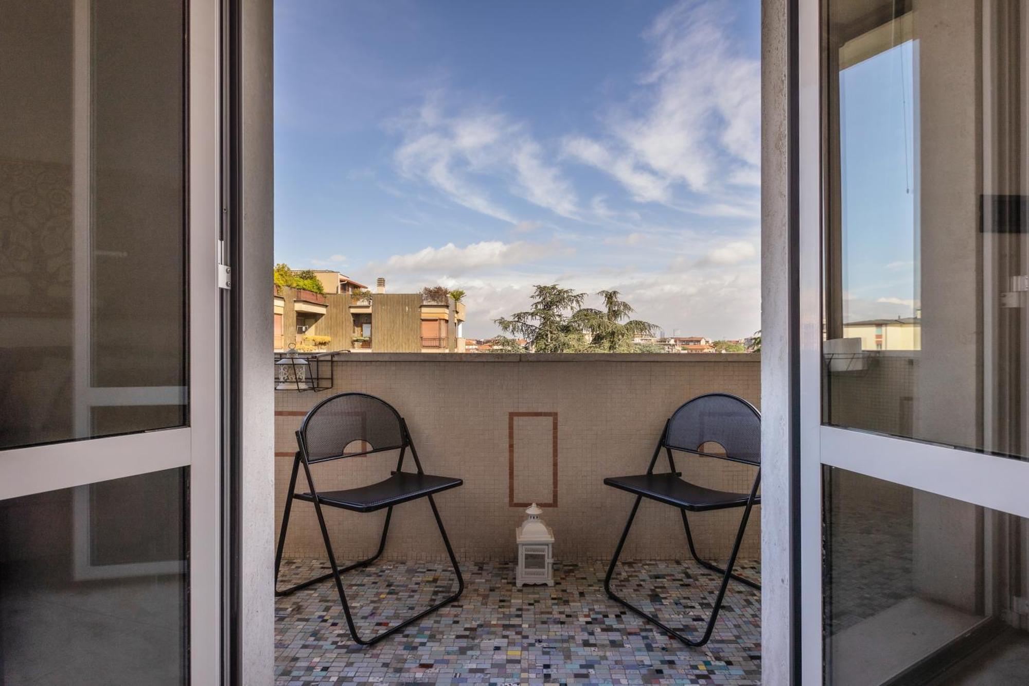 Appartement Comfortable Two Bedrooms Chiesa Rossa - Mirable Pm