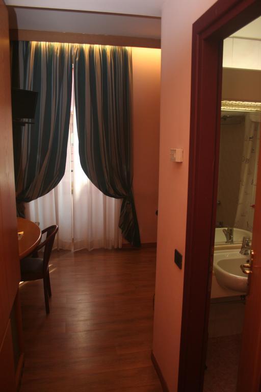 Albert Hotel Hotel 3*