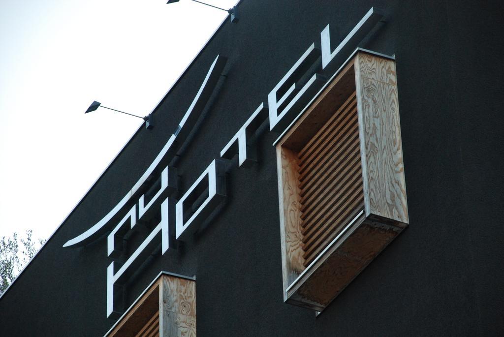 Hotel Nu
