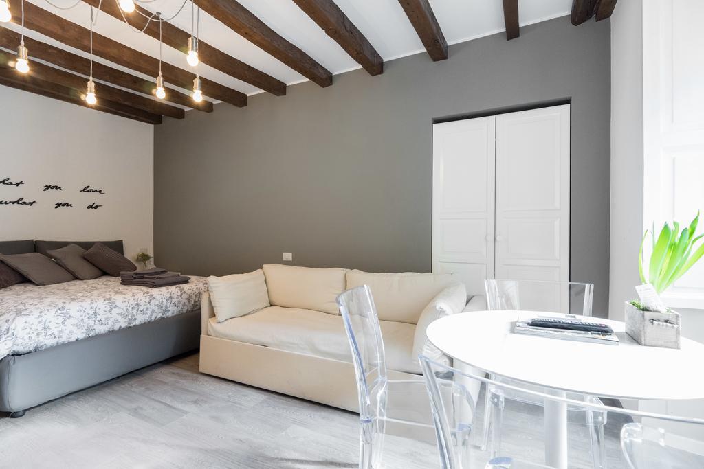 Apartment Porta Genova Mailand
