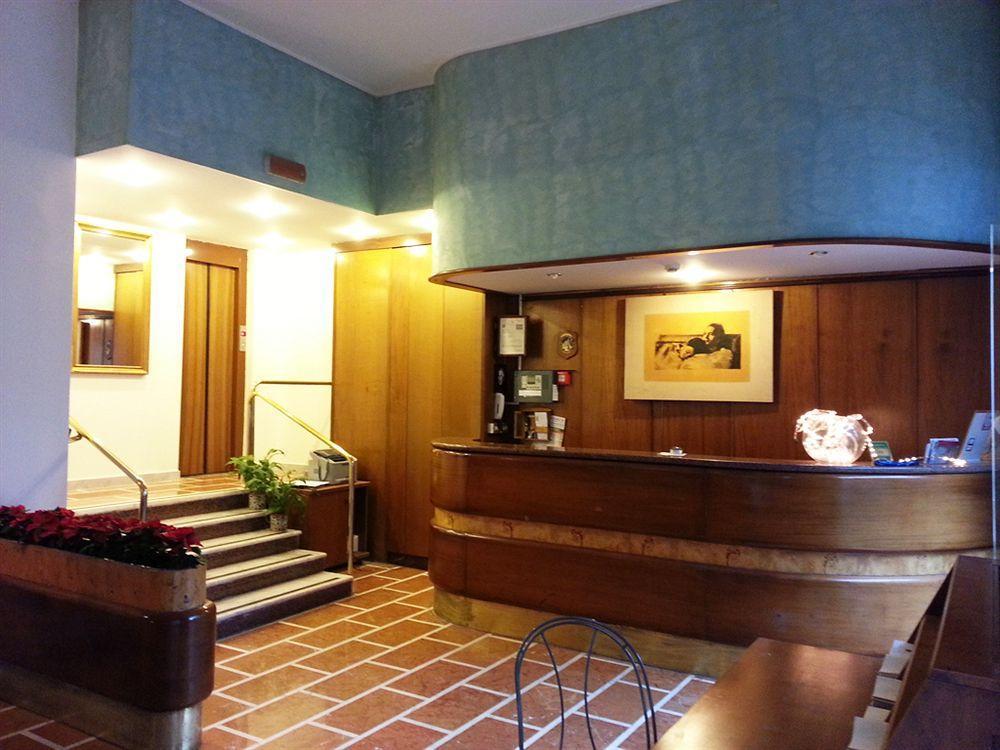 Virgilio 2* Mailand