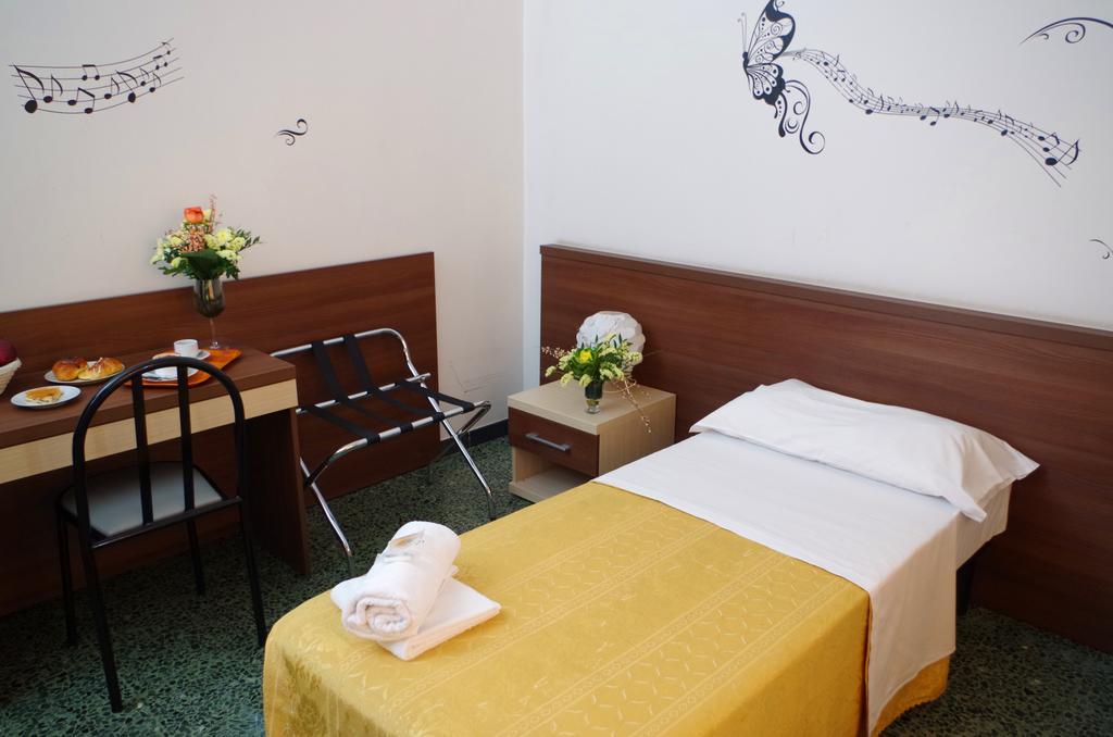 Centrale Hotel *