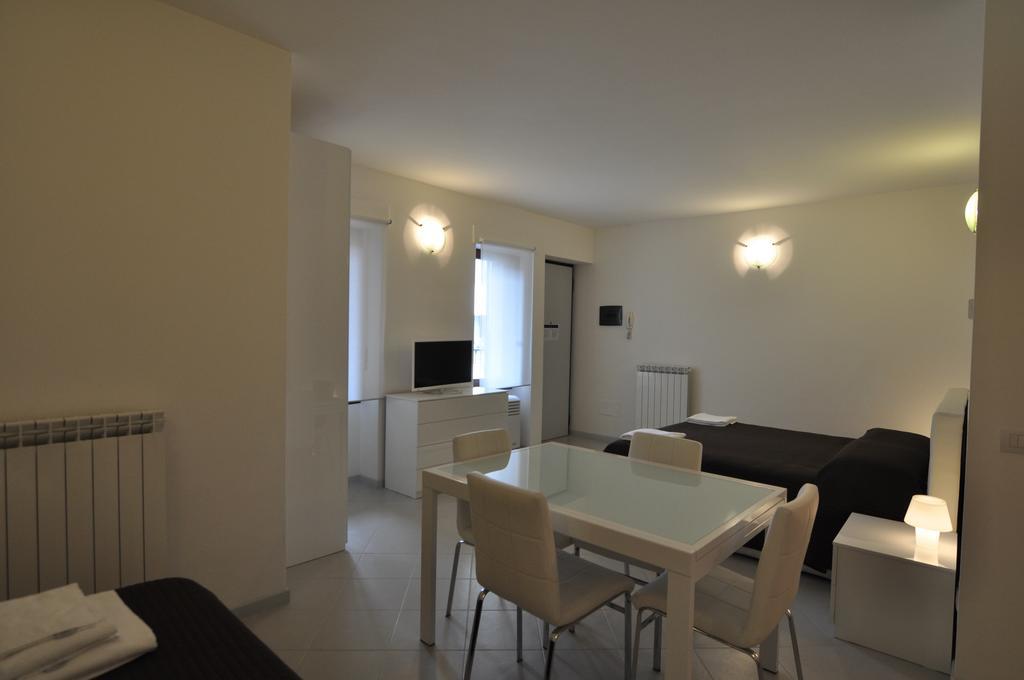 Aparthotel Easy - And Navigli