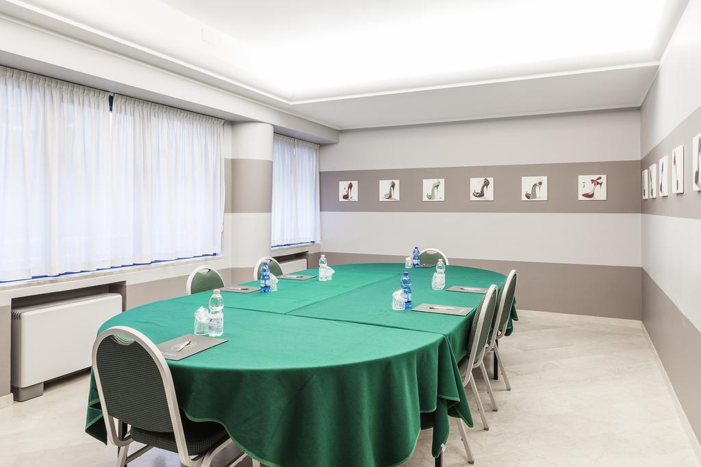 Hotel Des Etrangers 3*