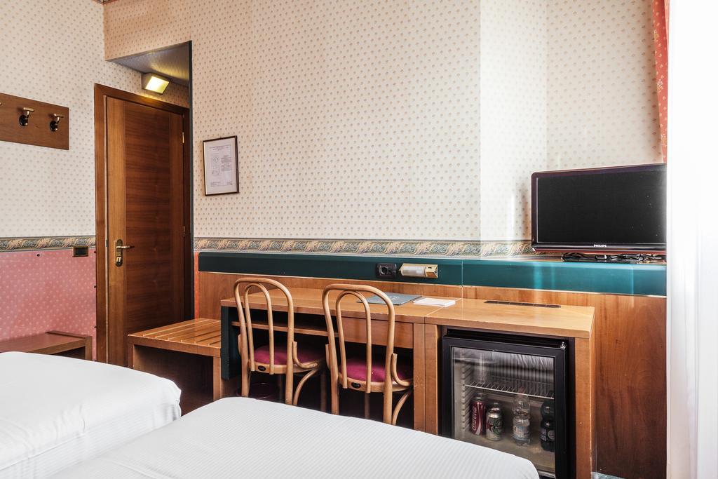 Hotel Des Etrangers Milan