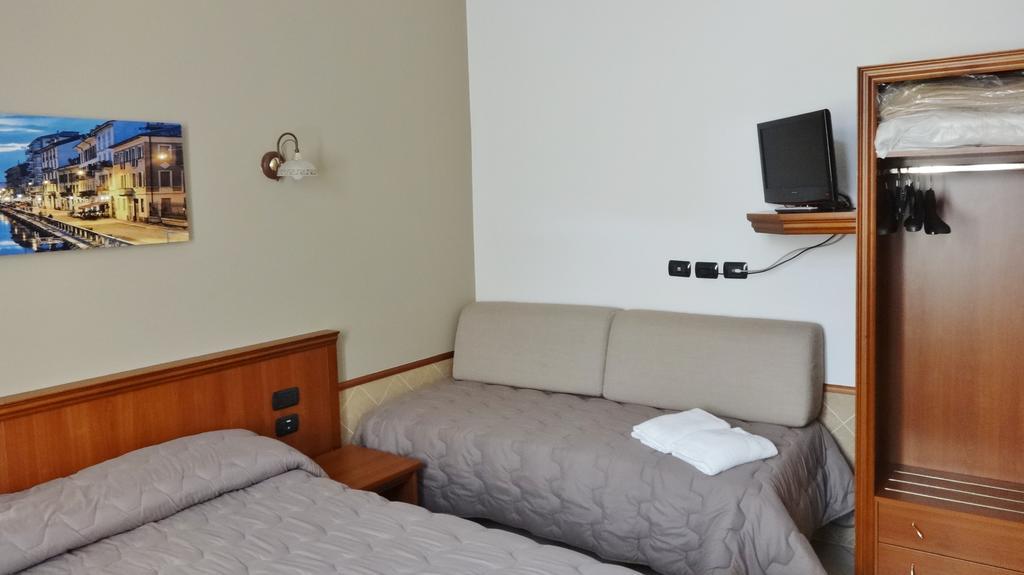 Hotell Astrid 2*