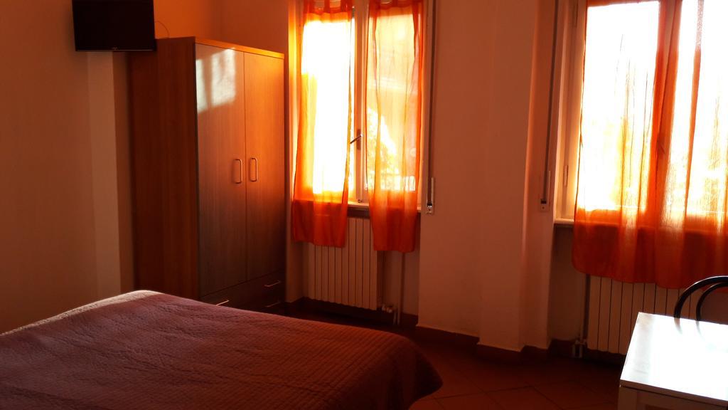 Hotell Brivio 2*