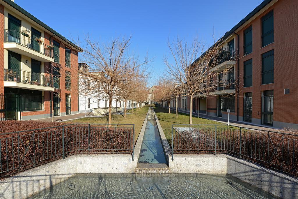 Mila Navigli * Milan