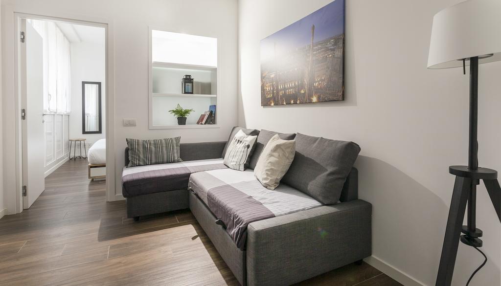Italianway-magenta Appartement