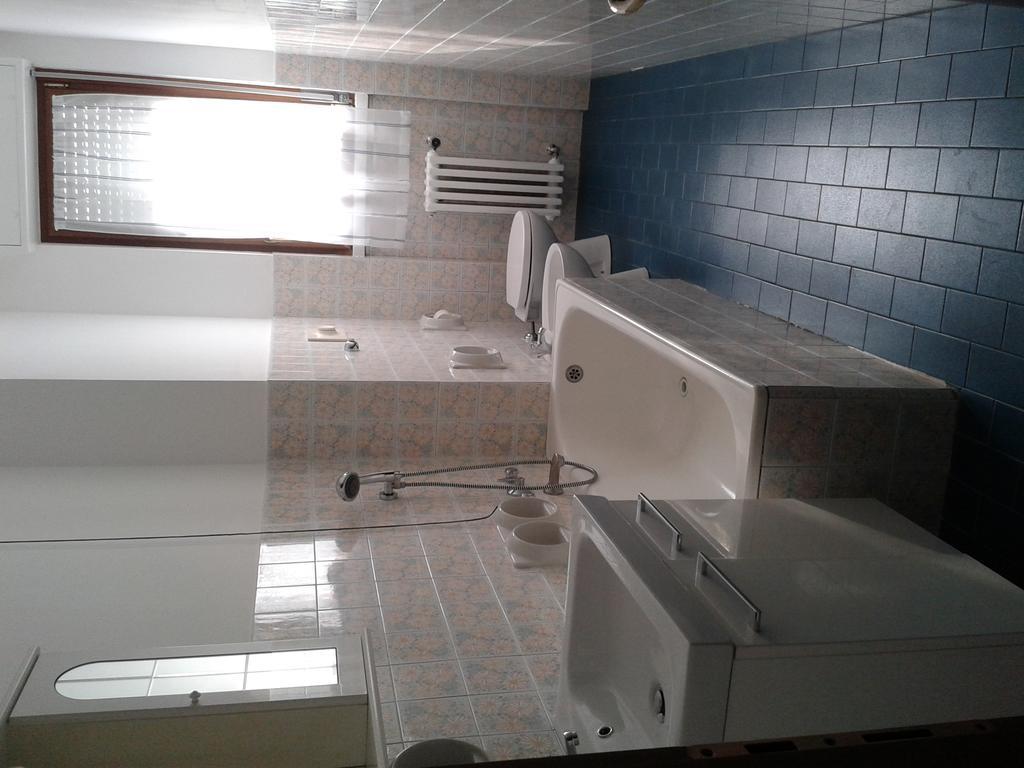 Certosa 3 Bedrooms Leilighet