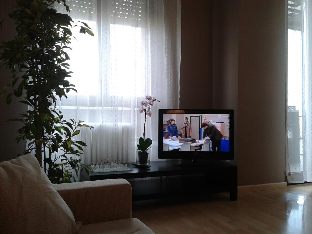 Certosa 3 Bedrooms Leilighet Milano