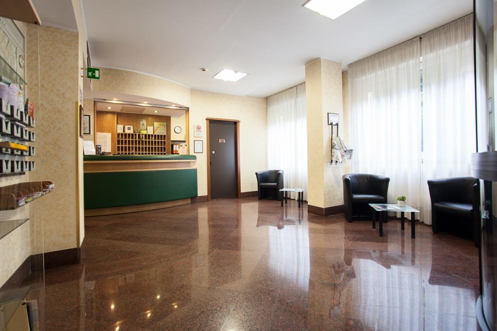Desenzano Aparthotel Mailand
